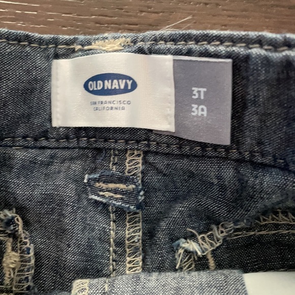 Lot set boys 3t shorts chambray old navy red white blue gap kids bundle - Picture 6 of 8